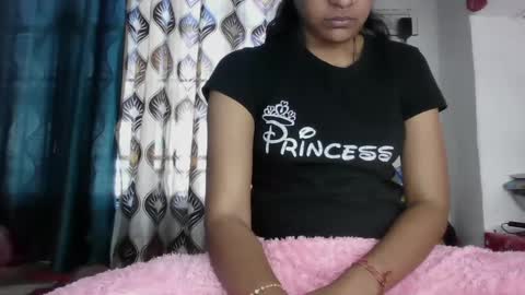 lola online show from 02/01/25, 09:21