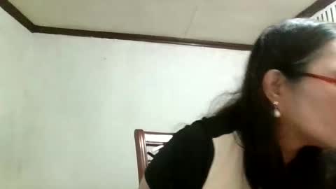 Snapshot of hotpreciousxxx chatting on 06/02/26, 02:57 hotpreciousxxx online show from 06/02/26, 02:57