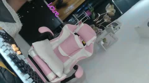 RHICAH online show from 04/07/26, 11:04