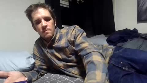 Snapshot of hotslimboy24 chatting on 12/21/24, 02:30 sexy mark online show from 12/21/24, 02:30