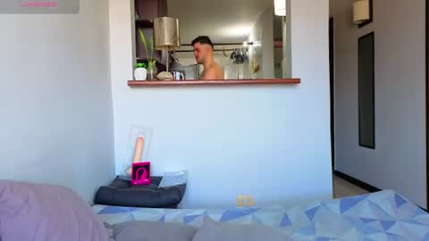 Snapshot of hotstud_999 chatting on 06/28/26, 01:50 Andres online show from 06/28/26, 01:50