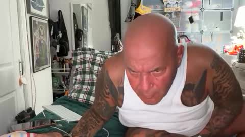 hotstuff775616 online show from 10/23/25, 03:06