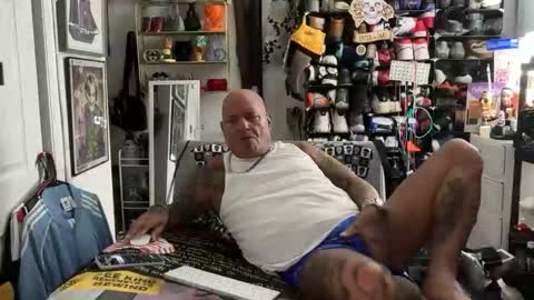 hotstuff775616 online show from 01/11/26, 02:38