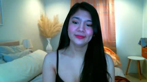 Snapshot of hotsweetangel00 chatting on 09/29/25, 03:11 Sweet Angel online show from 09/29/25, 03:11