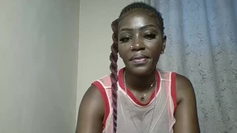 Snapshot of hott_amalia chatting on 11/12/25, 12:38 Amalia online show from 11/12/25, 12:38