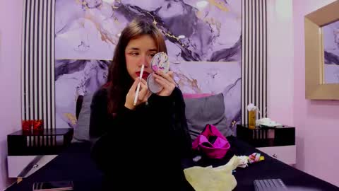 hott_barbie_ online show from 11/07/25, 03:28