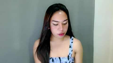 jelaigrande  online show from 12/04/25, 01:26