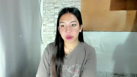Snapshot of hott_cumforyou chatting on 04/29/26, 11:44 jelaigrande online show from 04/29/26, 11:44