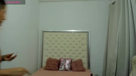 Snapshot of hott_eryka chatting on 10/01/25, 03:01 Eryka online show from 10/01/25, 03:01