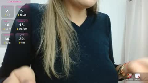 Snapshot of hott_eryka chatting on 03/02/26, 12:34 Eryka online show from 03/02/26, 12:34