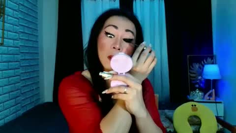 Snapshot of hott_summerr chatting on 11/23/25, 12:05 Alex Summer online show from 11/23/25, 12:05