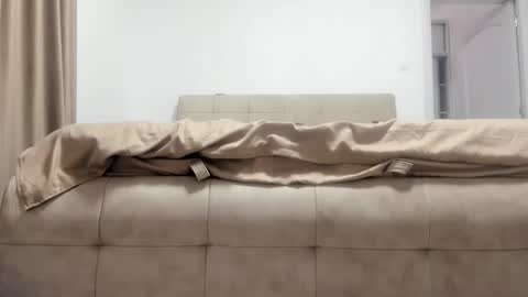 hottalicia2 online show from 02/11/26, 05:51