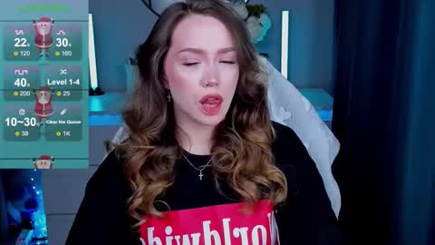 hello Im Eva online show from 12/22/25, 01:19