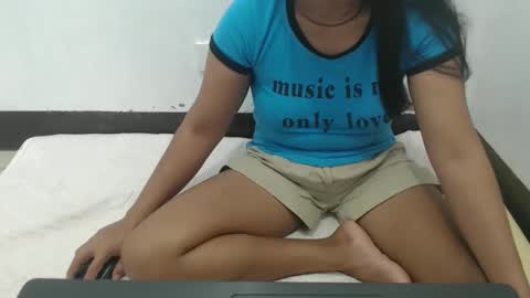 jenny online show from 04/12/26, 04:45