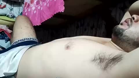 HottestPinoy32 online show from 05/06/26, 02:40