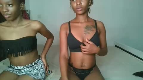 Snapshot of hottie_mistie chatting on 04/13/26, 10:04 hottie_mistie online show from 04/13/26, 10:04
