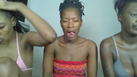 hottie_mistie online show from 07/08/26, 07:18