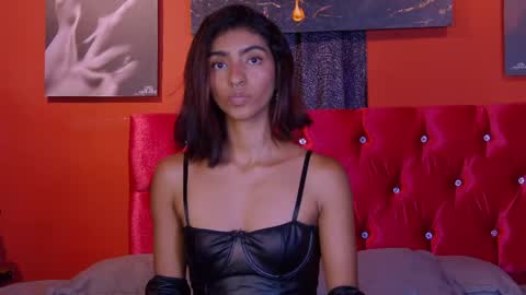 Veronica independent model online show from 04/17/26, 08:01