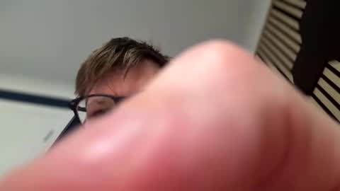 Roberts stones online show from 04/23/26, 08:24