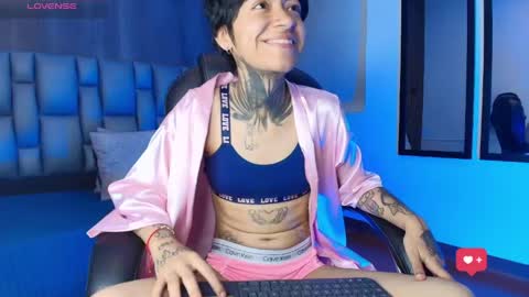 Juls online show from 05/12/26, 07:11