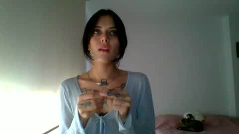 Snapshot of hottietat4u chatting on 07/23/26, 05:33 Tat online show from 07/23/26, 05:33
