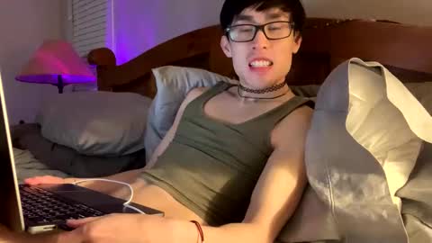 hottiewithabody101 online show from 04/01/26, 01:06