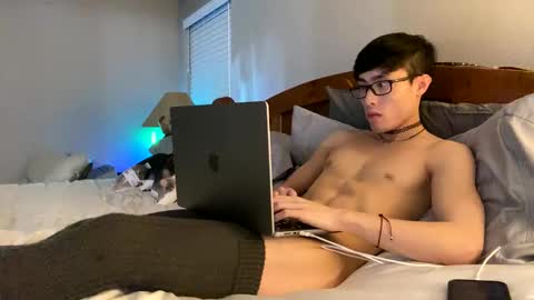 hottiewithabody101 online show from 04/16/26, 09:39