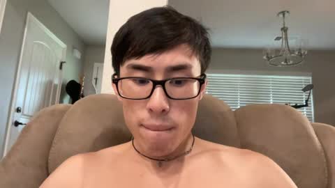 hottiewithabody101 online show from 07/12/26, 04:53