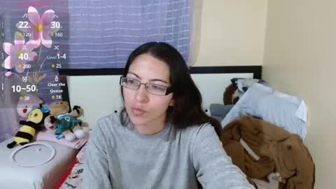 hottpeach online show from 03/01/25, 04:04