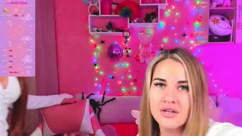 Ivanna and Jessica online show from 10/13/25, 06:13