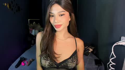 Snapshot of hotty_jane chatting on 05/24/26, 03:28 Hi i am Jane half vietnamese and half pinay and would like to meet good person here XOXO online show from 05/24/26, 03:28