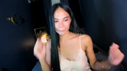 Snapshot of hotty_jane chatting on 05/27/26, 01:57 Hi i am Jane half vietnamese and half pinay and would like to meet good person here XOXO online show from 05/27/26, 01:57