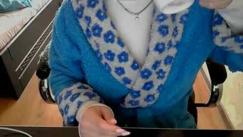 Mary online show from 04/24/26, 03:36