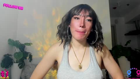 Snapshot of hottycrishinaxx chatting on 01/27/25, 09:13 crishinahotty online show from 01/27/25, 09:13