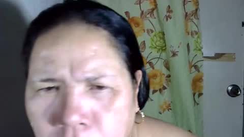 hottycrissy4u online show from 04/28/26, 04:39