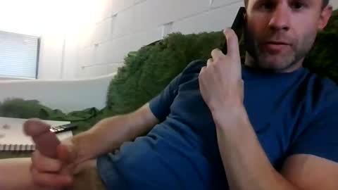 hotwhitedude2026 online show from 06/02/26, 11:51