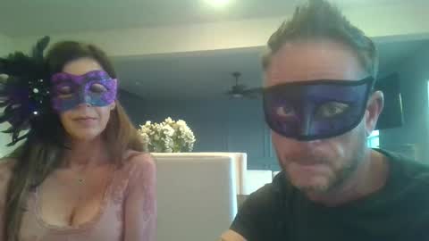 Snapshot of hotwifehotlife01 chatting on 03/31/26, 11:27 Hotwifehotlife01 online show from 03/31/26, 11:27