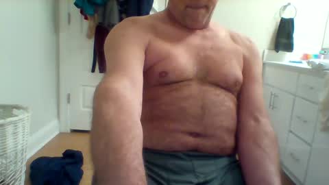 hotyummycock69 online show from 02/02/25, 04:43