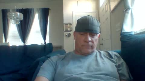 Snapshot of hotyummycock69 chatting on 11/14/25, 03:11 hotyummycock69 online show from 11/14/25, 03:11