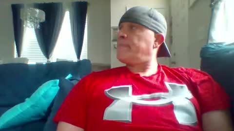 Snapshot of hotyummycock69 chatting on 01/14/26, 04:01 hotyummycock69 online show from 01/14/26, 04:01