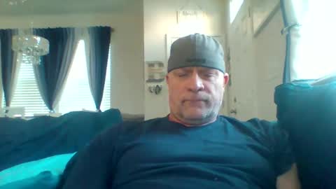 Snapshot of hotyummycock69 chatting on 02/10/26, 01:26 hotyummycock69 online show from 02/10/26, 01:26