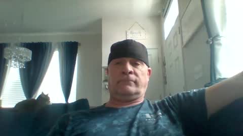 Snapshot of hotyummycock69 chatting on 02/28/26, 04:52 hotyummycock69 online show from 02/28/26, 04:52