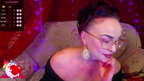Snapshot of hotzlata chatting on 02/08/25, 01:43 Hotzlata online show from 02/08/25, 01:43