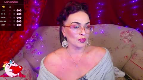 Snapshot of hotzlata chatting on 02/08/25, 08:21 Hotzlata online show from 02/08/25, 08:21