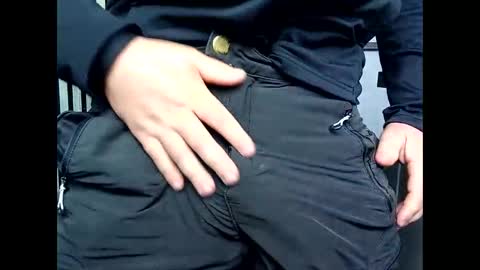 houskji8 online show from 10/07/25, 07:38