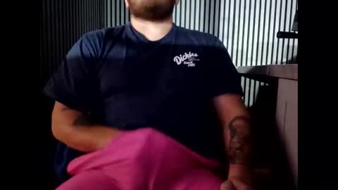 houskji8 online show from 11/02/25, 06:21