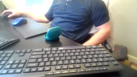 hoverday online show from 06/15/26, 01:02