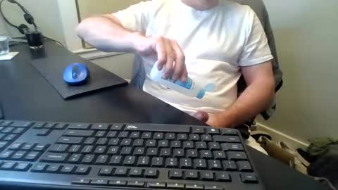 hoverday online show from 06/21/26, 04:15