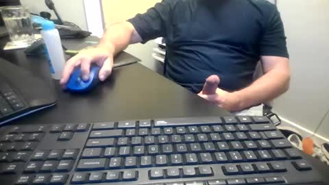 Snapshot of hoverday chatting on 07/19/26, 01:20 hoverday online show from 07/19/26, 01:20