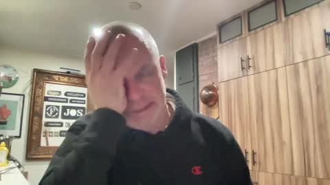 howlingatnothing online show from 12/16/24, 11:07